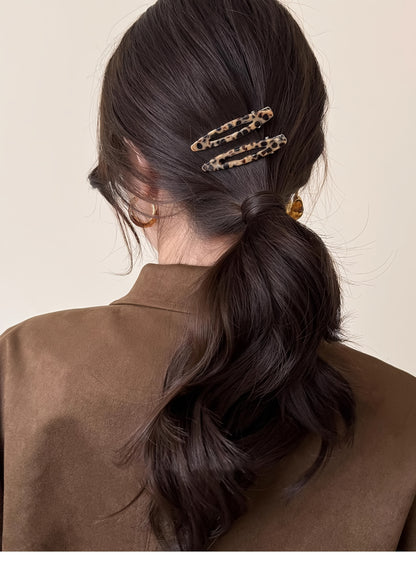 ✨ Chic & Clipped – 4PC Geometric Hair Clip Set